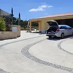 Kyrios Lounge With Use Of Private Pool Bed & Breakfast Carrascal (Leiria)