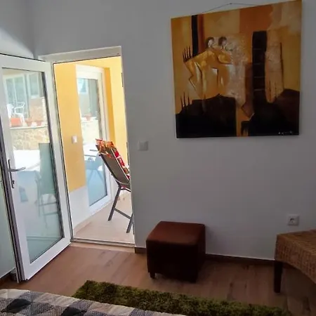 Kyrios Lounge Restful With Private Pool And Car Available Bed & Breakfast *
