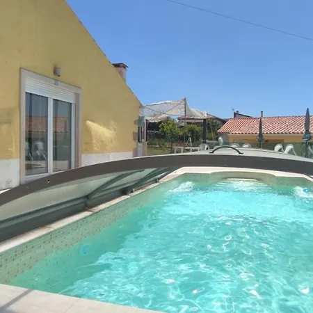 Bed & Breakfast Kyrios Lounge Restful With Private Pool And Car Available
