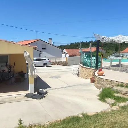 Bed & Breakfast Kyrios Lounge Restful With Private Pool And Car Available Carrascal (Leiria)