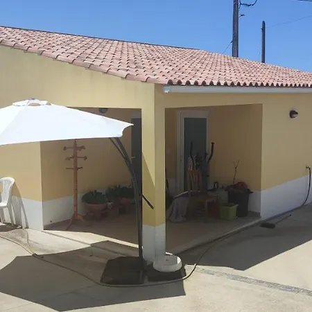 Bed & Breakfast Kyrios Lounge With Use Of Private Pool